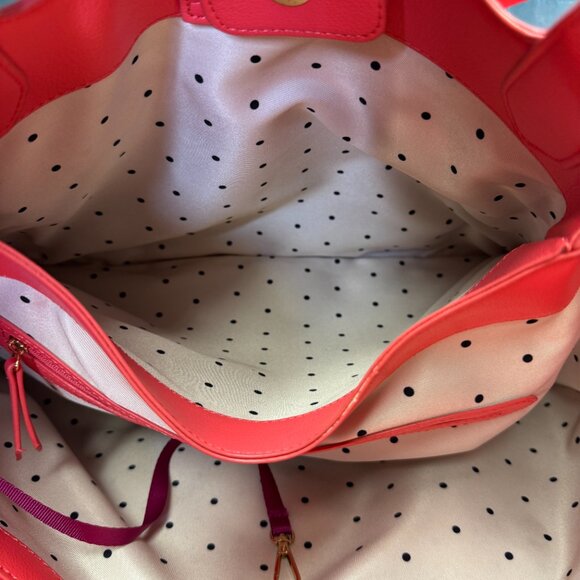 On 34th Azriell Extra-Large Tote - Peony Coral - Picture 9 of 9